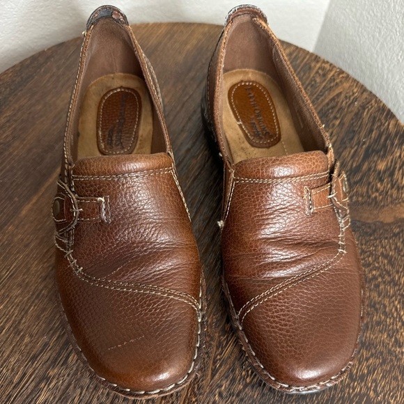 Earth Origin Size 7.5 Brown Leather Slip On Loafers Casual Walking Shoes Comfort - Picture 6 of 7